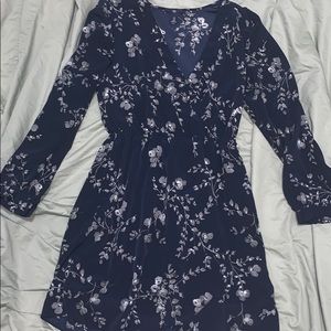 EUC Gap navy and floral wrap dress